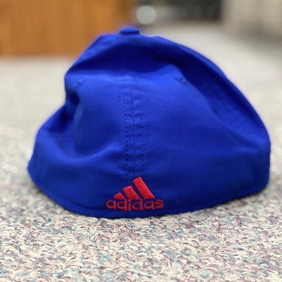 Canadian Olympics Sponsored By Adidas - Picture 3 of 3